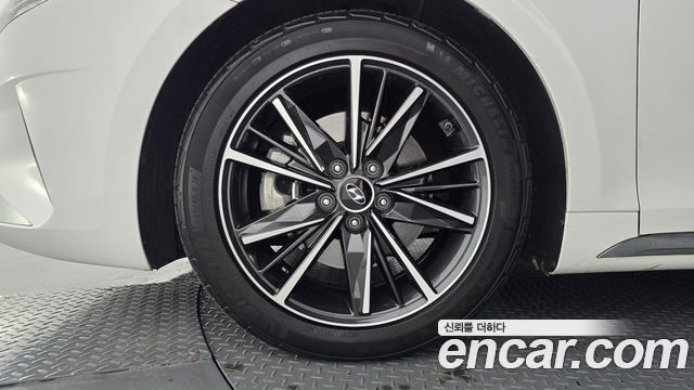 Hyundai Grandeur (IG) 2.5 Exclusice 2021 — фото 5