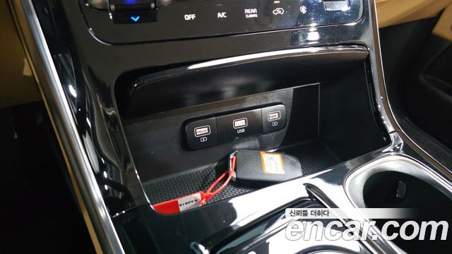 Kia Carnival (IV) Diesel 9-Seater Noblesse 2023 — фото 31