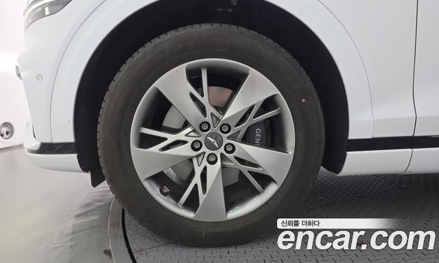 Genesis GV70 2.5T Gasoline 2WD 2023 — фото 5