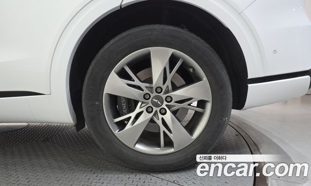 Genesis GV70 2.5T Gasoline 2WD 2023 — фото 21