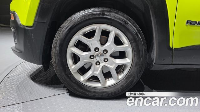 Jeep Renegade 2.4 Longitude High 2018 — фото 5