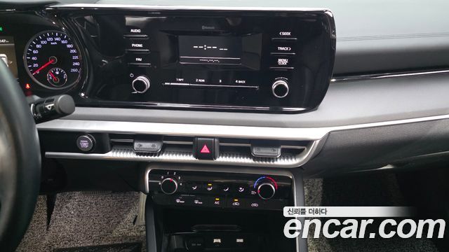 Kia K5 (III) 2.0 Trendy 2023 — фото 14