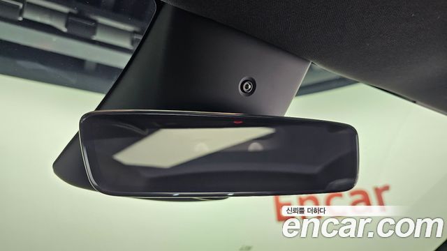Tesla Model Y L Long Range AWD 2026 — фото 35