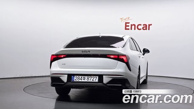Kia K5 (III) 2.0 Noblesse 2024 — фото 4