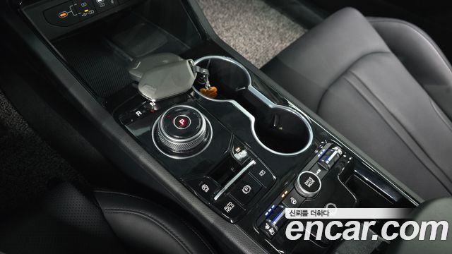 Kia K5 (III) 2.0 Noblesse 2024 — фото 9