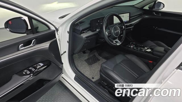 Kia K5 (III) 2.0 Noblesse 2024 — фото 10