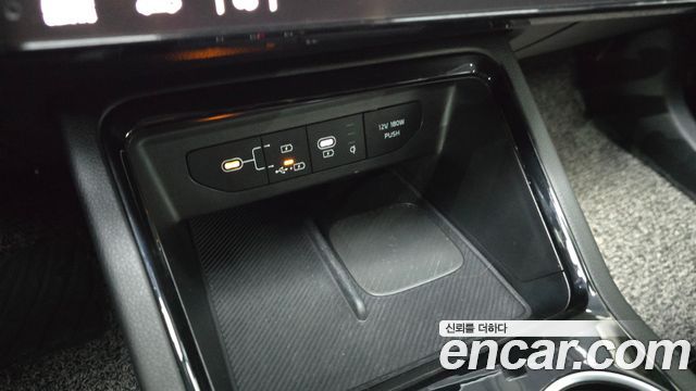 Kia K5 (III) 2.0 Noblesse 2024 — фото 19
