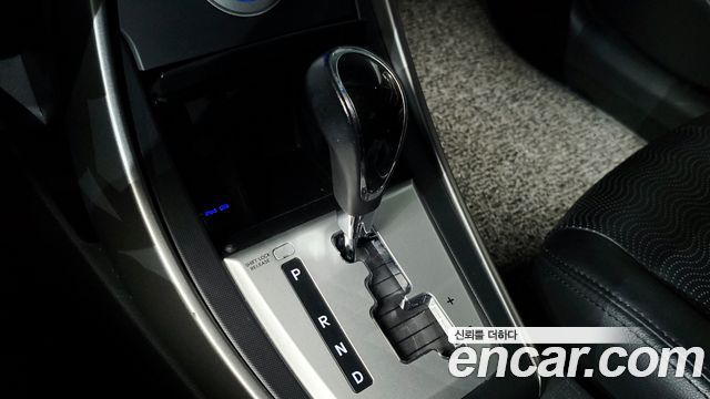 Hyundai Avante (MD) M16 GDI Luxury 2012 — фото 9