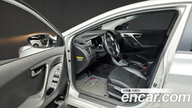 Hyundai Avante (MD) M16 GDI Luxury 2012 — фото 10