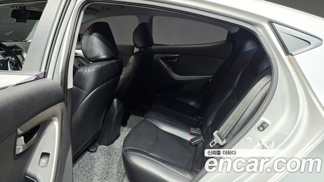 Hyundai Avante (MD) M16 GDI Luxury 2012 — фото 11