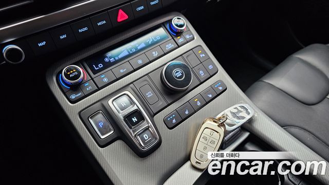Hyundai Palisade Diesel 2.2 2WD Le Blanc 2024 — фото 9
