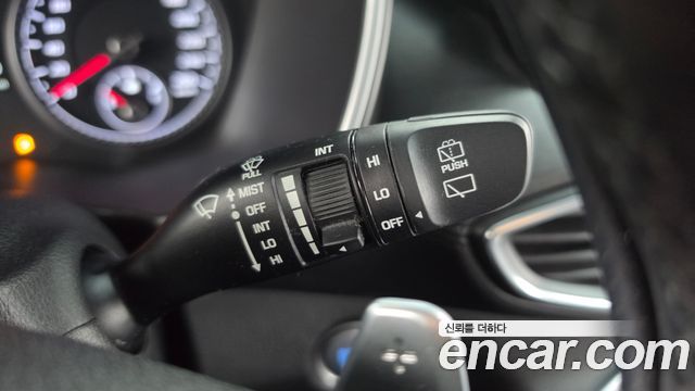 Hyundai Santa Fe Diesel 2.2 2WD Premium 2021 — фото 28