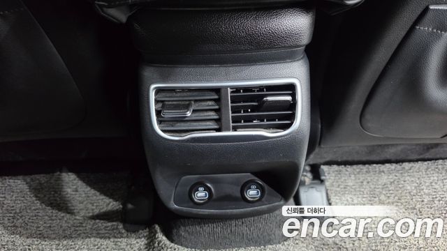 Hyundai Santa Fe Diesel 2.2 2WD Premium 2021 — фото 35