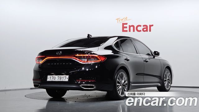 Hyundai Grandeur (IG) 3.0 Exclusive Special 2019 — фото 2