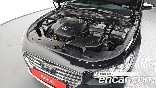 Hyundai Grandeur (IG) 3.0 Exclusive Special 2019 — фото 6