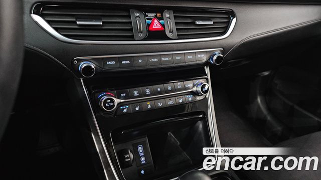 Hyundai Grandeur (IG) 3.0 Exclusive Special 2019 — фото 19