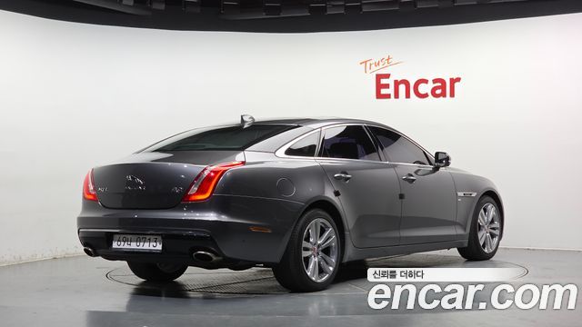 Jaguar XJ 3.0 SC AWD Portfolio LWB X351 2016 — фото 2