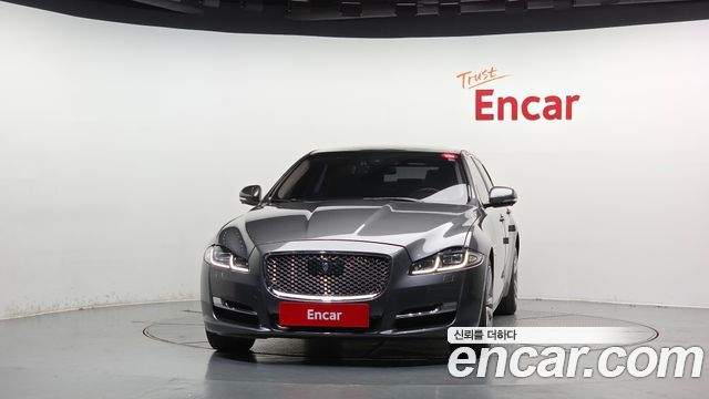 Jaguar XJ 3.0 SC AWD Portfolio LWB X351 2016 — фото 3