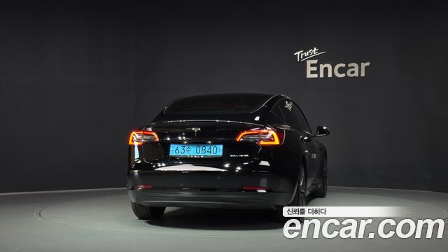 Tesla Model 3 Long Range AWD 2022 — фото 4