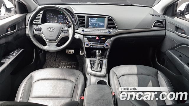 Hyundai Avante (AD) 1.6 e-VGT SMART Special 2016 — фото 7