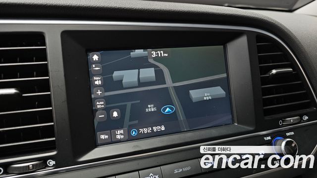 Hyundai Avante (AD) 1.6 e-VGT SMART Special 2016 — фото 13