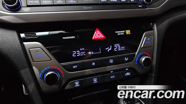 Hyundai Avante (AD) 1.6 e-VGT SMART Special 2016 — фото 16