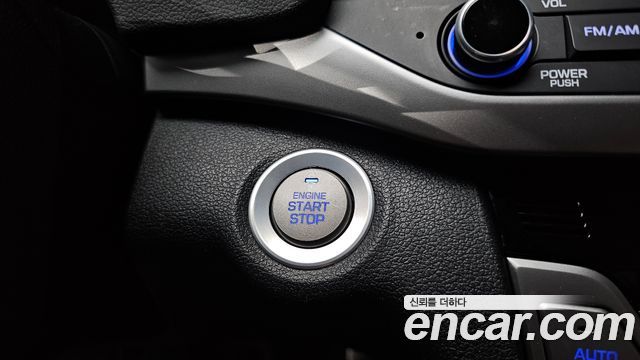 Hyundai Avante (AD) 1.6 e-VGT SMART Special 2016 — фото 18