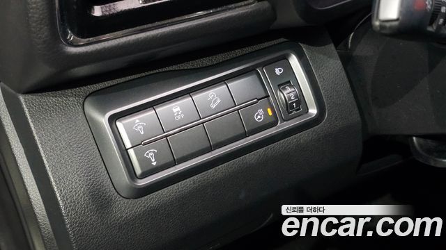 KG Mobility (SsangYong) Very New Tivoli Gasoline 1.5 2WD V5 2020 — фото 19