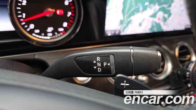 Mercedes-Benz E-Class (W213) E200 Avantgarde 2017 — фото 9