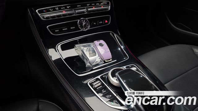Mercedes-Benz E-Class (W213) E200 Avantgarde 2017 — фото 17
