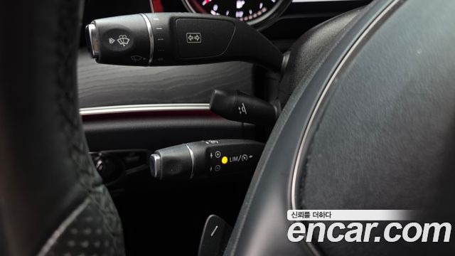 Mercedes-Benz E-Class (W213) E200 Avantgarde 2017 — фото 18