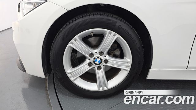 BMW 3 Series (F30) 320d 2015 — фото 5