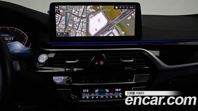 BMW 5 Series (G30) 530i M Sport Package 2023 — фото 12