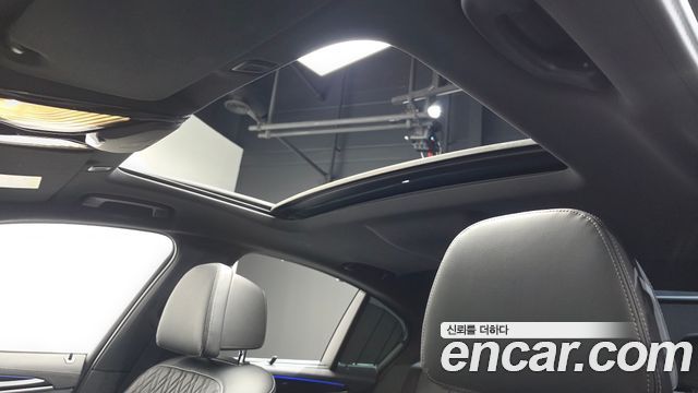 BMW 5 Series (G30) 530i M Sport Package 2023 — фото 17