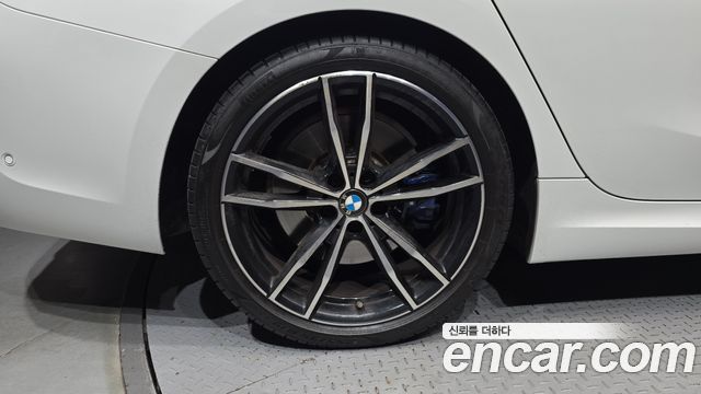 BMW 3 Series (G20) 320d Touring M Sport 2022 — фото 5