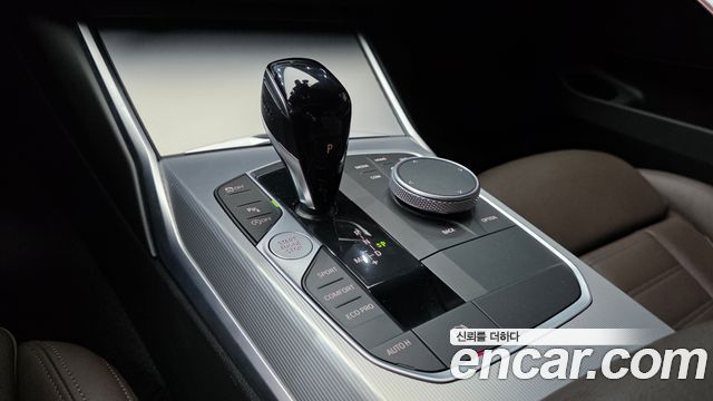 BMW 3 Series (G20) 320d Touring M Sport 2022 — фото 9