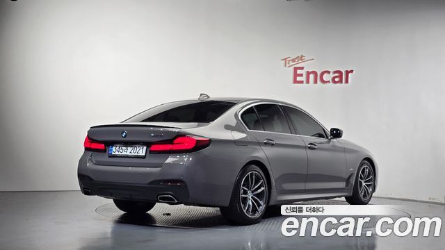 BMW 5 Series (G30) 520i M Sport 2021 — фото 2