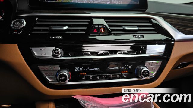 BMW 5 Series (G30) 520i M Sport 2021 — фото 34