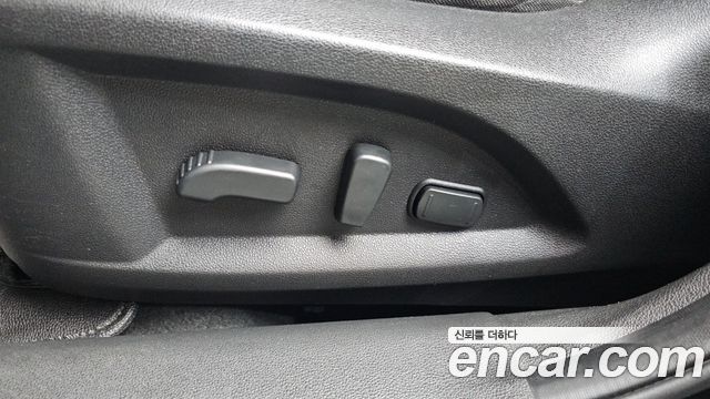 Renault Korea QM6 Gasoline 2WD RE Signature 2019 — фото 14