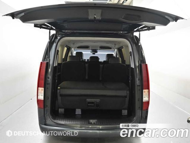 Hyundai Staria Tourer 11-Seater Modern 2022 — фото 23