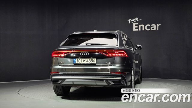 Audi Q8 (4M) 45 TDI Quattro Premium 2021 — фото 4