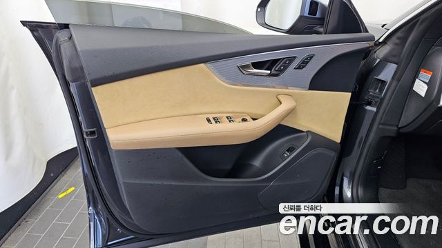 Audi Q8 (4M) 45 TDI Quattro Premium 2021 — фото 24