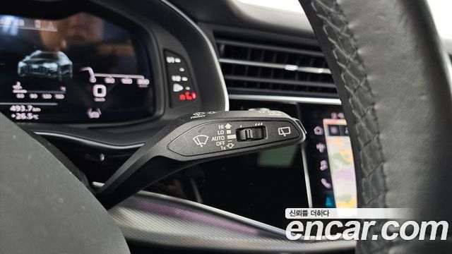 Audi Q8 (4M) 45 TDI Quattro Premium 2021 — фото 30