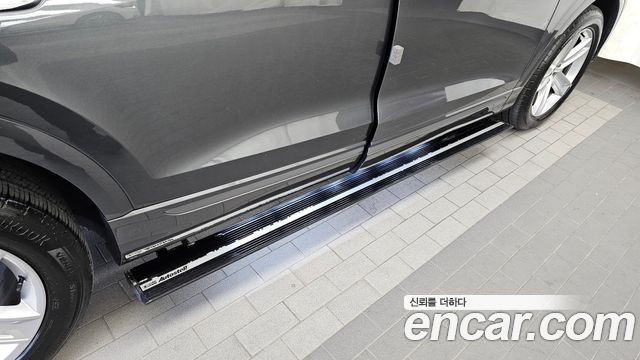 Audi Q8 (4M) 45 TDI Quattro Premium 2021 — фото 35