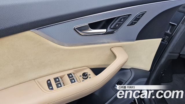 Audi Q8 (4M) 45 TDI Quattro Premium 2021 — фото 36