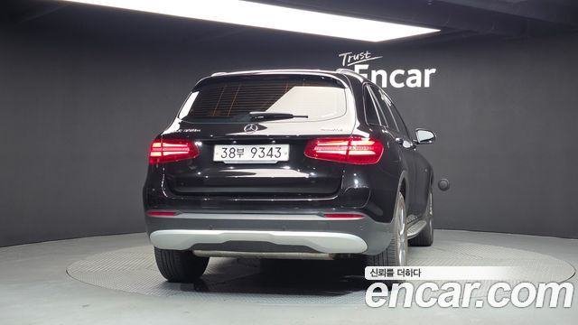 Mercedes-Benz GLC-Class (X253) GLC350e 4MATIC 2019 — фото 4