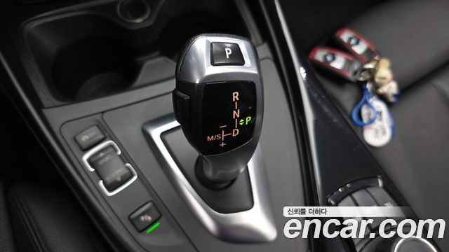 BMW 1 Series (F20) 118d Sport 5Door 2015 — фото 9