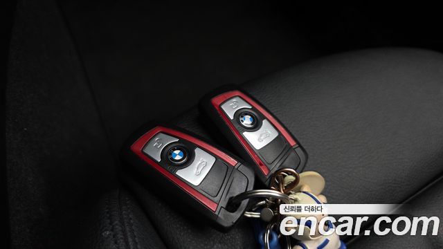 BMW 1 Series (F20) 118d Sport 5Door 2015 — фото 17