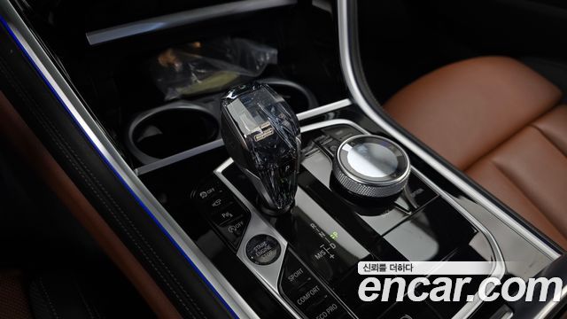 BMW 8 Series (G15) M850i xDrive Gran Coupe 2023 — фото 9
