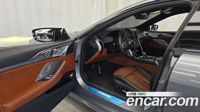BMW 8 Series (G15) M850i xDrive Gran Coupe 2023 — фото 10